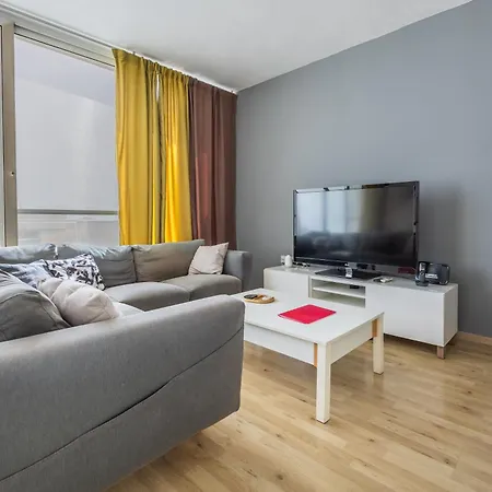 Cosy 2Br Sunlit Penthouse With Large Front Terrace - Close To St Julian'S, Sliema, & Valletta Msida Exterior photo